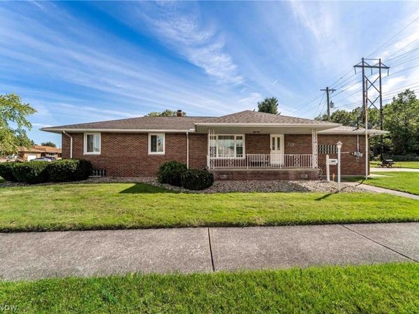2502 E 35th Street, Lorain, OH 44055