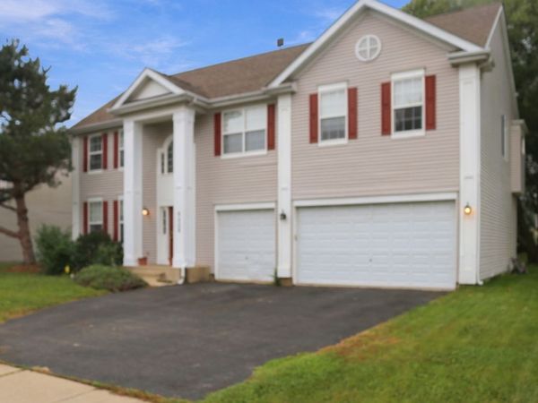 6426 Midleton Lane , McHenry, IL 60050