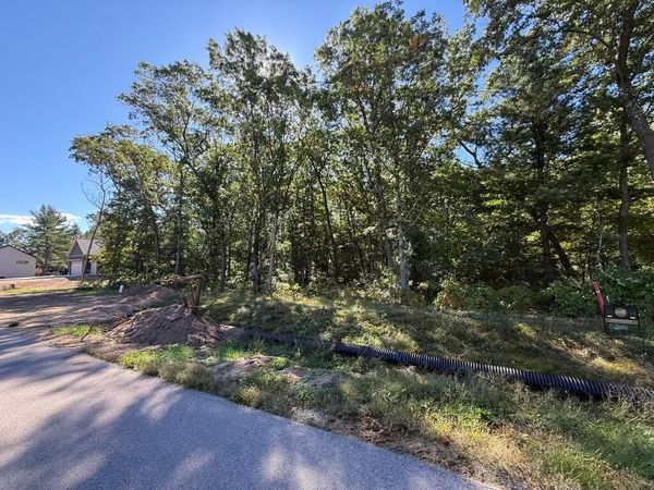 6005 Savannah Way, Unit 35, Muskegon, MI 49442