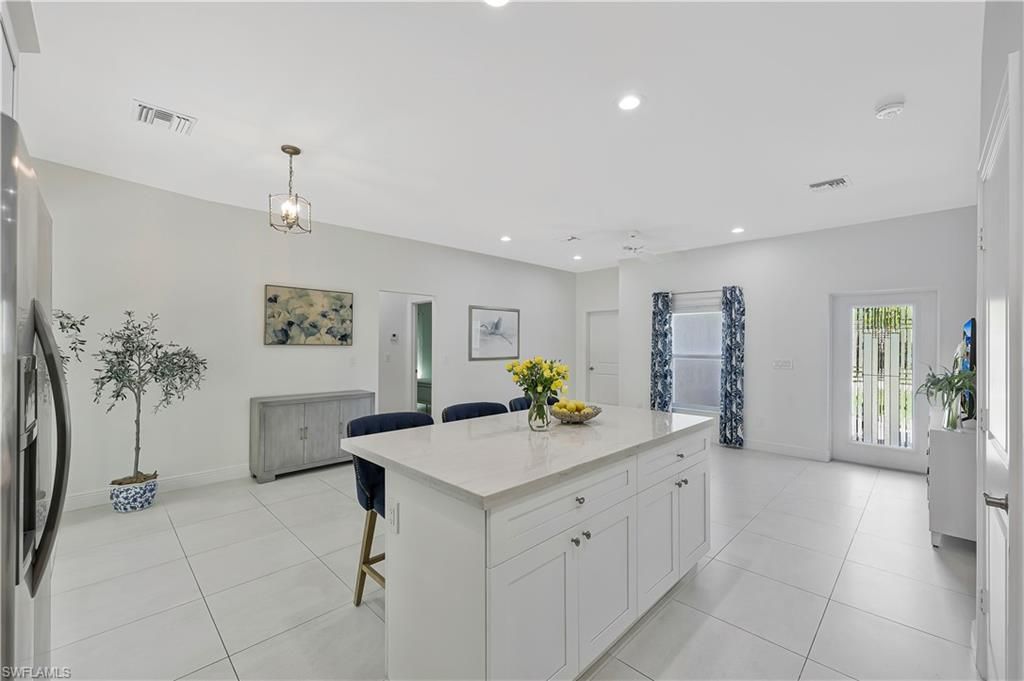 3892 14th St N, Naples, FL 34103 Photo