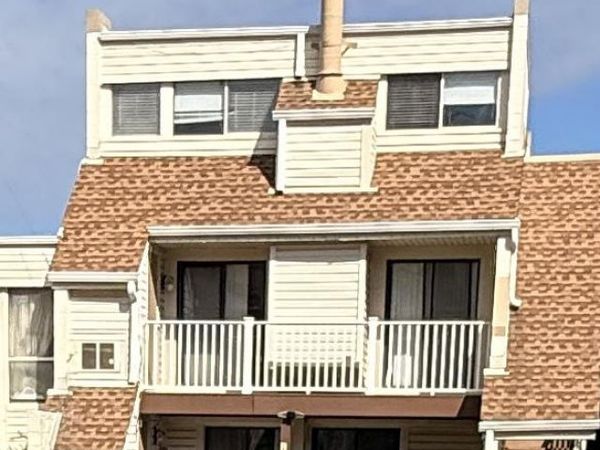1006 WARWICK COURT, Unit B, STERLING, VA 20164