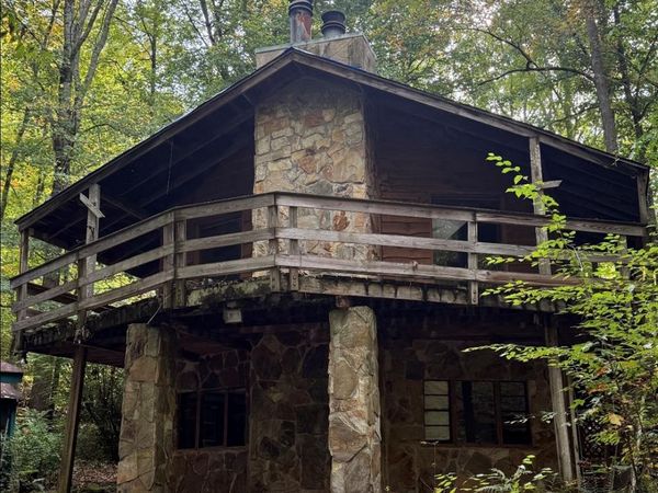 71 Laurel Ridge Drive , Spruce Pine, NC 28777