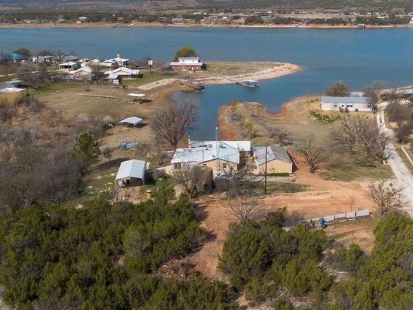 365 County Road , Sweetwater, TX 79556