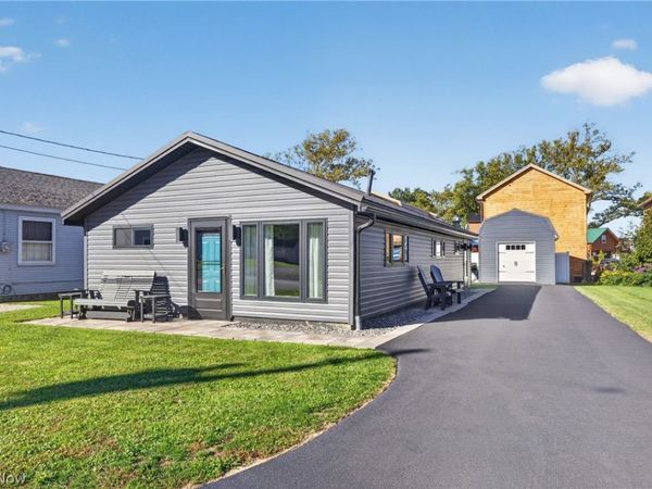2423 Linwood Drive, Ashtabula, OH 44004