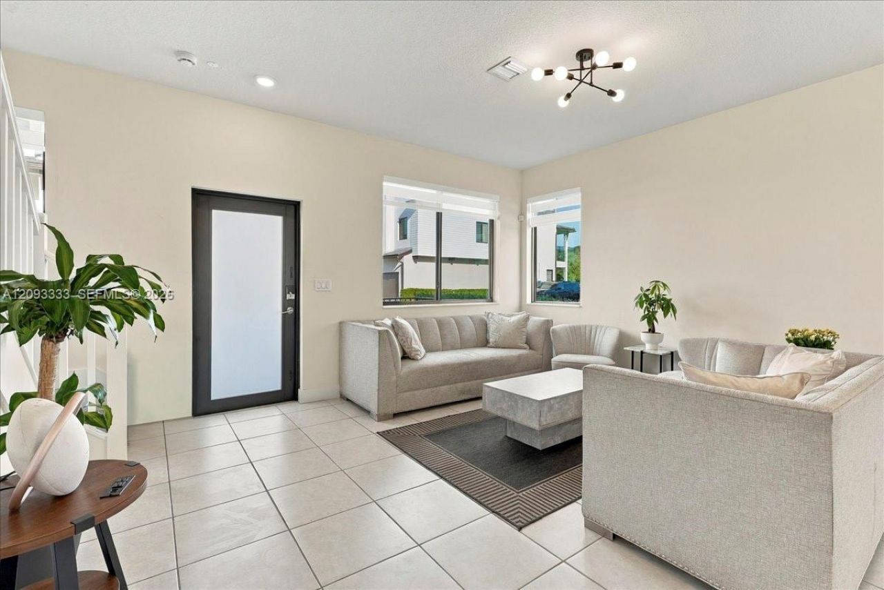Please Call For Address, Doral, FL 33166 Photo