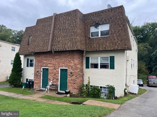 135 MEADOWBROOK LANE , BROOKHAVEN, PA 19015