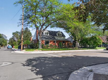 1310 Lander Street, Reno, NV 89509 Photo