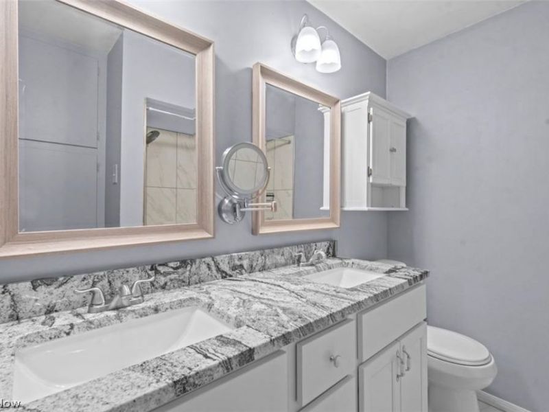 5119 W 5th Street, Brooklyn Heights, OH 44131 Photo 9
