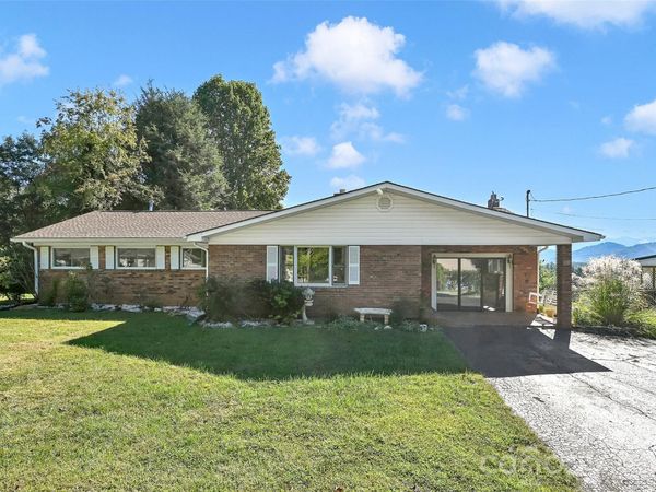 111 Woodland Drive, Mars Hill, NC 28754