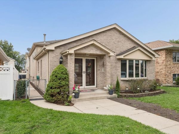 7645 W Rascher Avenue, Chicago, IL 60656