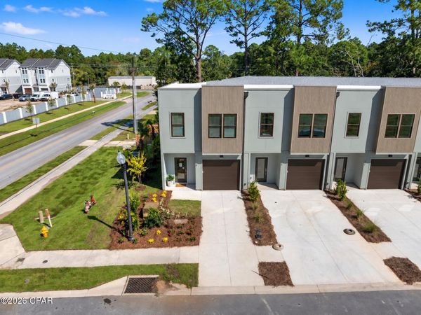 17 Old Barn Way, Santa Rosa Beach, FL 32459