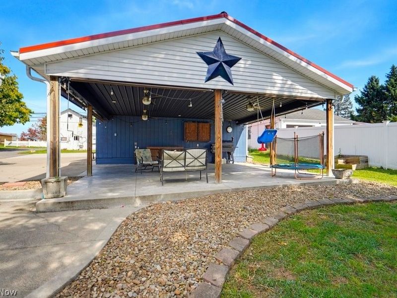 122 Wooster Street NE, Navarre, OH 44662 Photo 6