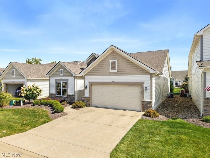 22311 Oxbow Path, Strongsville, OH 44149 Photo 3