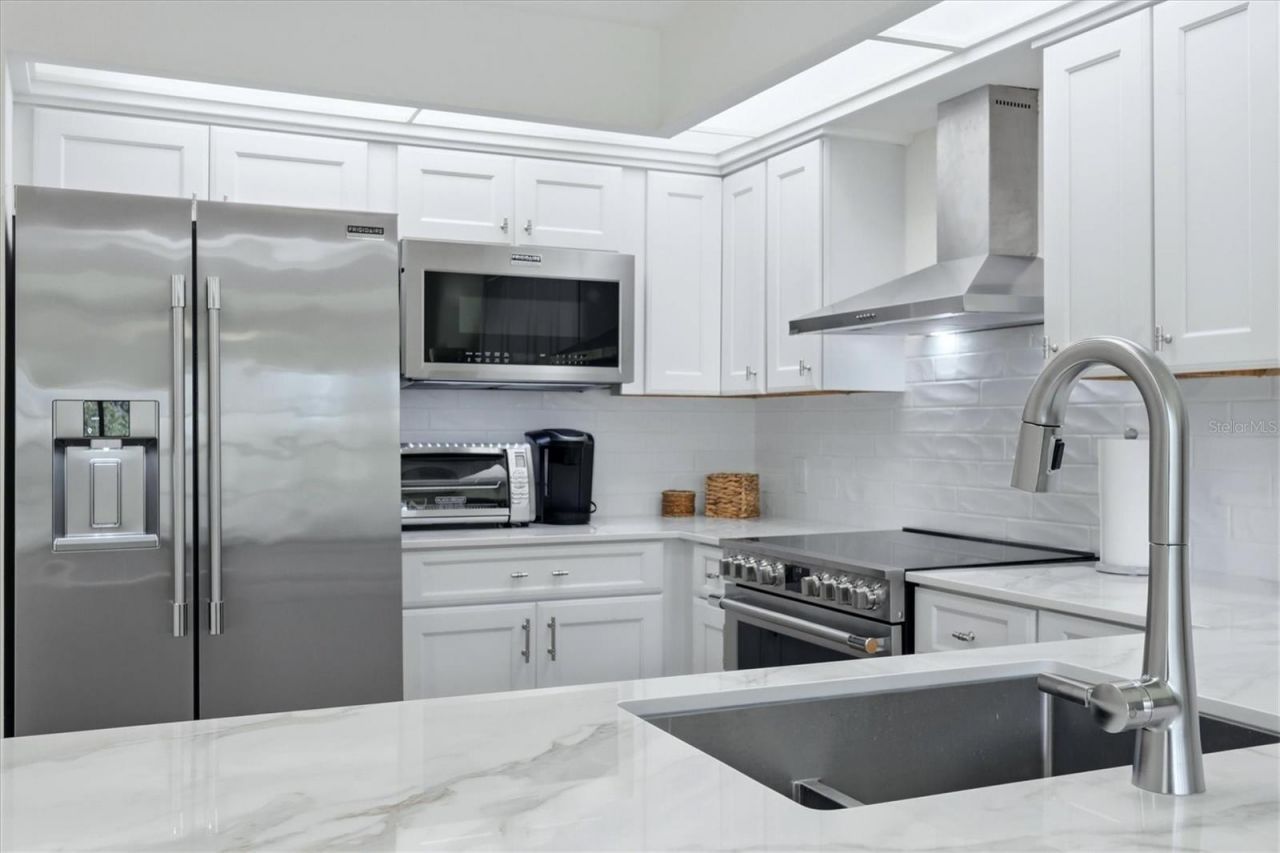 7768 Fairway Woods Drive , Unit 1306, Sarasota, FL 34238 Photo