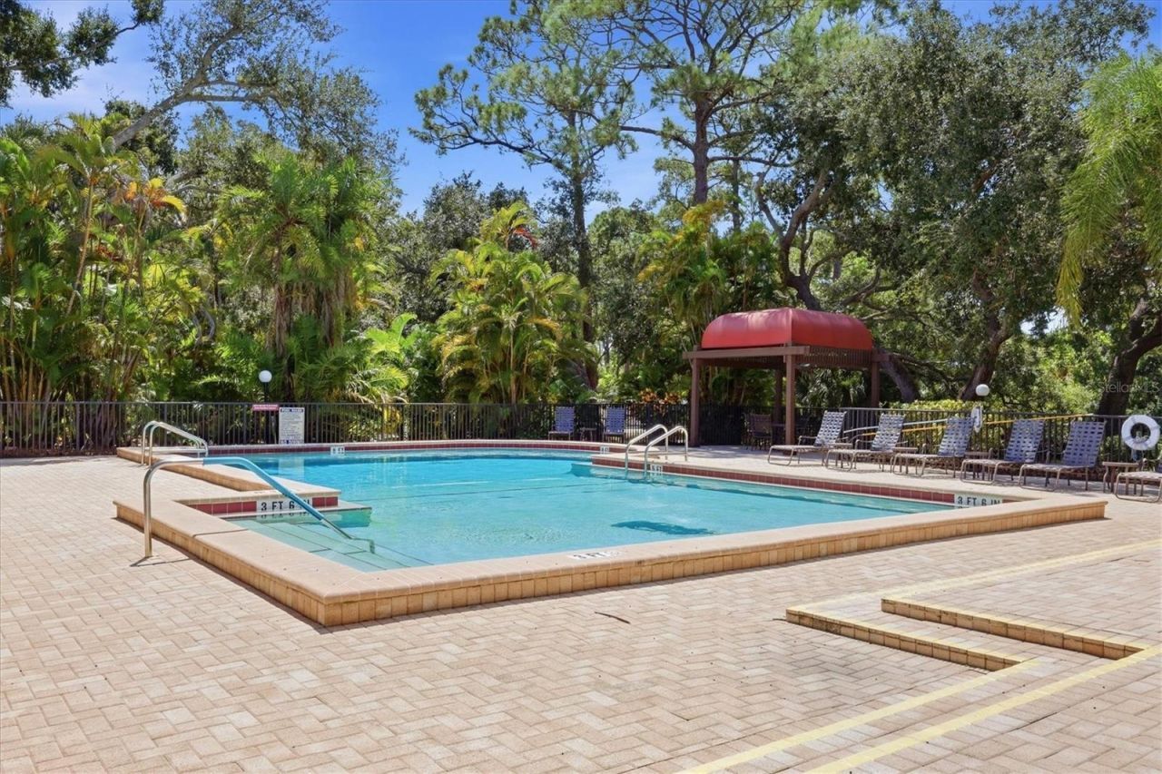7768 Fairway Woods Drive , Unit 1306, Sarasota, FL 34238 Photo