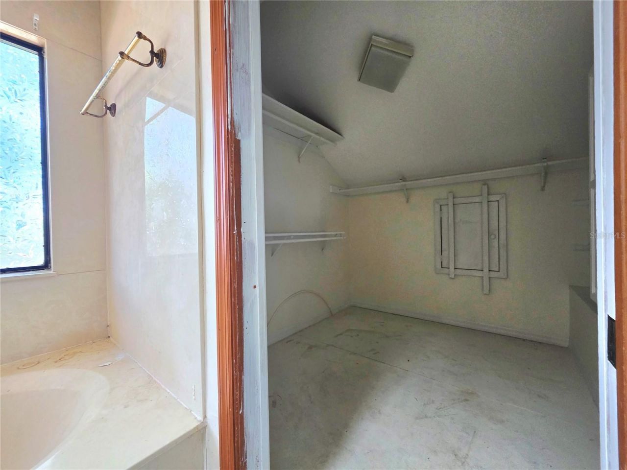 4231 Tall Tree Drive , Orlando, FL 32810 Photo