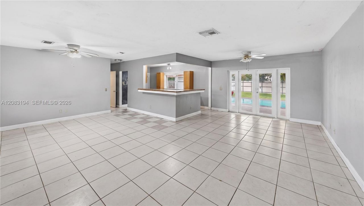 9745 SW 165th Ter, Miami, FL 33157 Photo