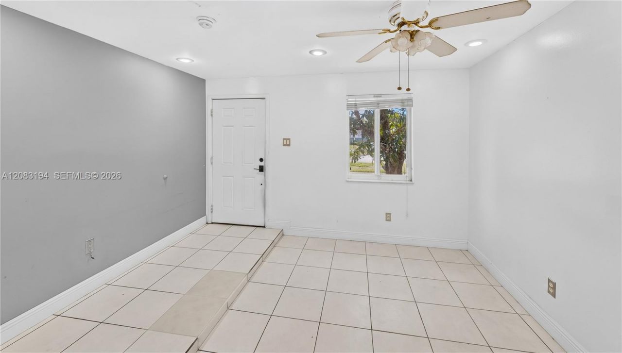 9745 SW 165th Ter, Miami, FL 33157 Photo