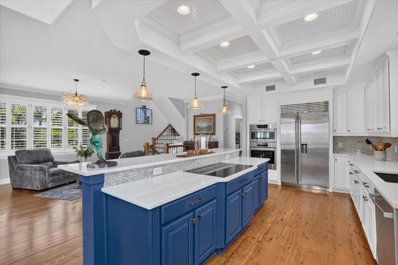 6330 Laguna Drive, Longboat Key, FL 34228 Photo