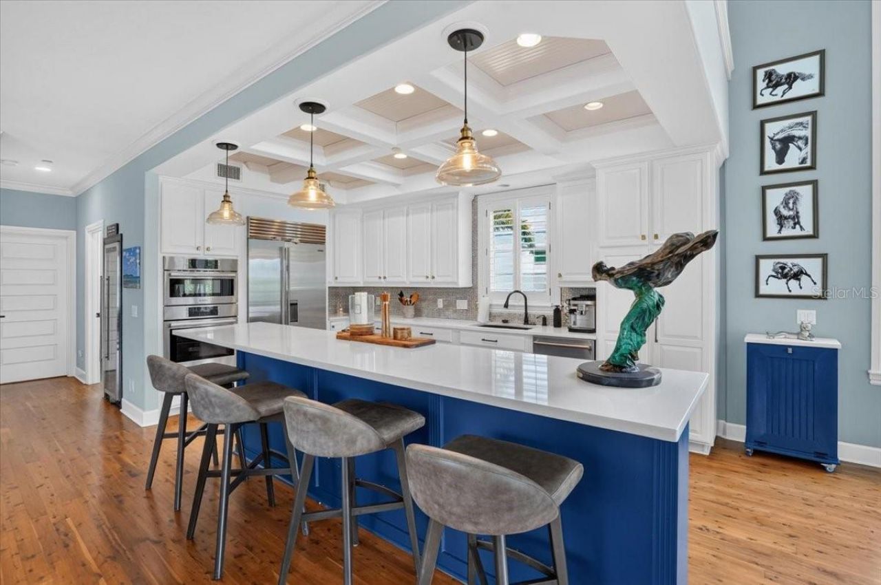 6330 Laguna Drive, Longboat Key, FL 34228 Photo