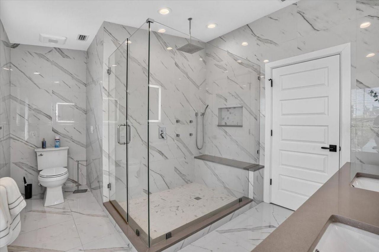 6330 Laguna Drive, Longboat Key, FL 34228 Photo