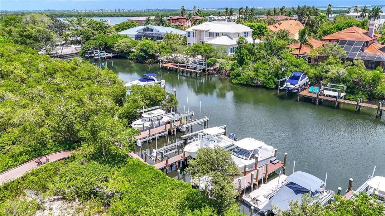 6330 Laguna Drive, Longboat Key, FL 34228 Photo