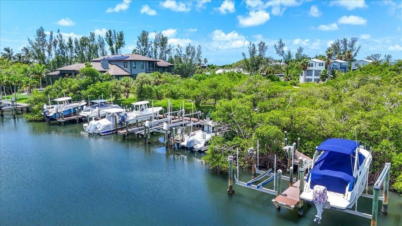 6330 Laguna Drive, Longboat Key, FL 34228 Photo