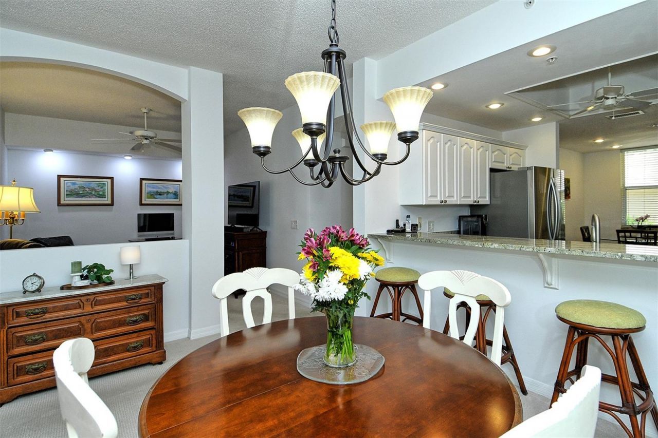 5240 Hyland Hills Avenue , Unit 1415, Sarasota, FL 34241 Photo