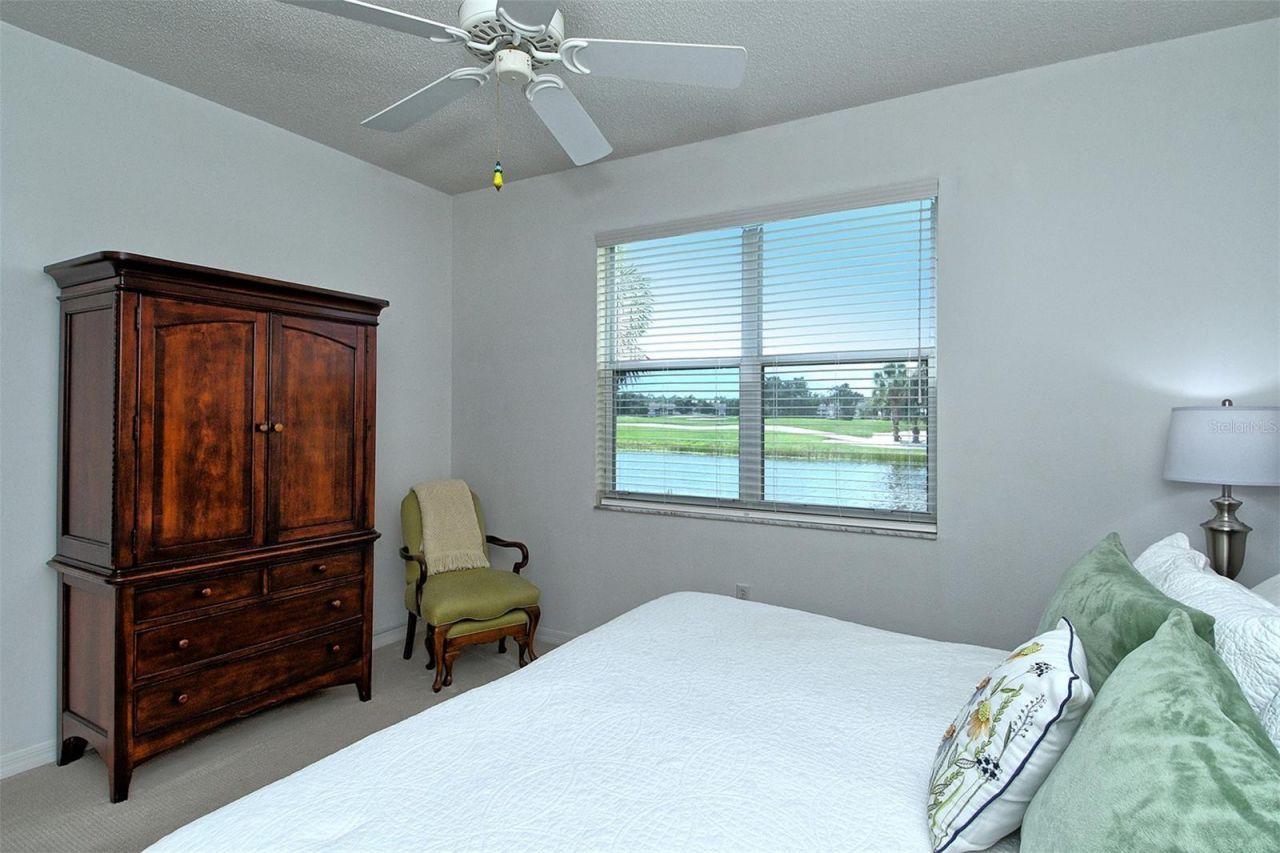 5240 Hyland Hills Avenue , Unit 1415, Sarasota, FL 34241 Photo