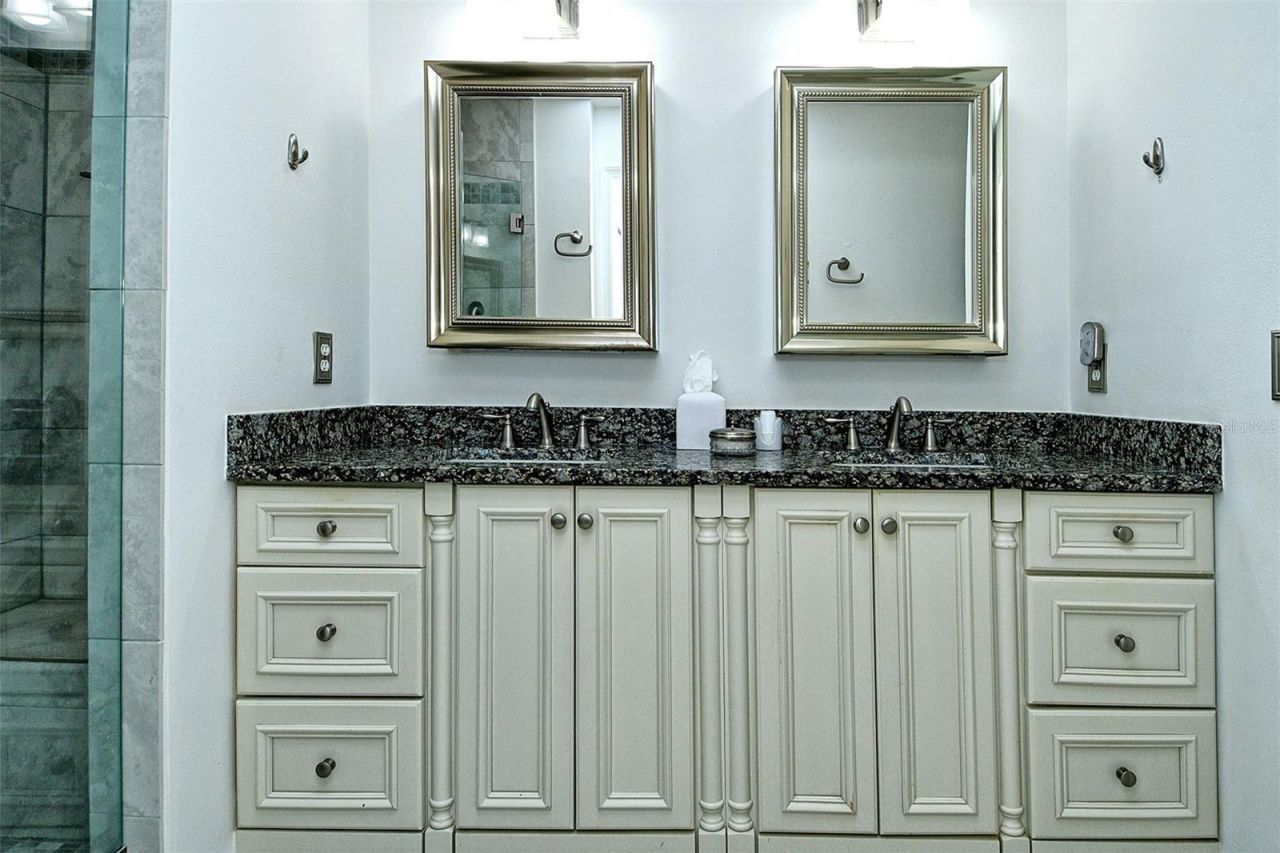 5240 Hyland Hills Avenue , Unit 1415, Sarasota, FL 34241 Photo