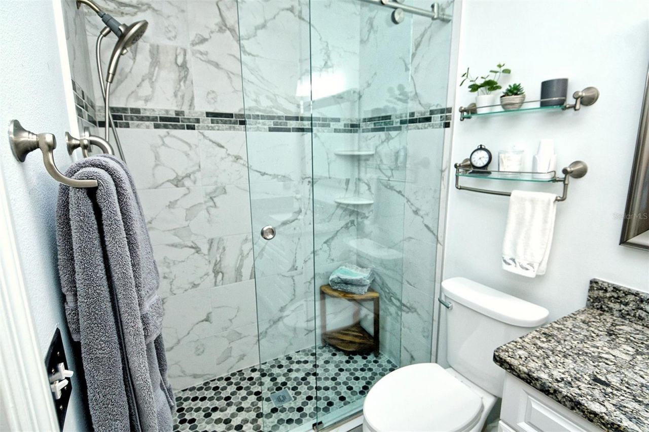 5240 Hyland Hills Avenue , Unit 1415, Sarasota, FL 34241 Photo