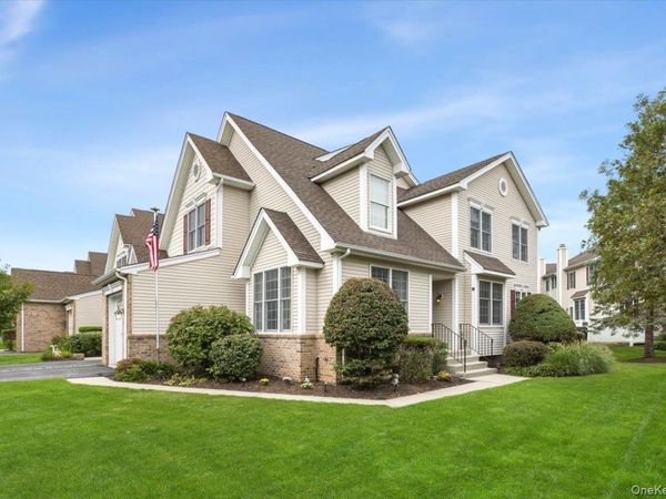 12 Sassinoro Boulevard, Cortlandt Manor, NY 10567