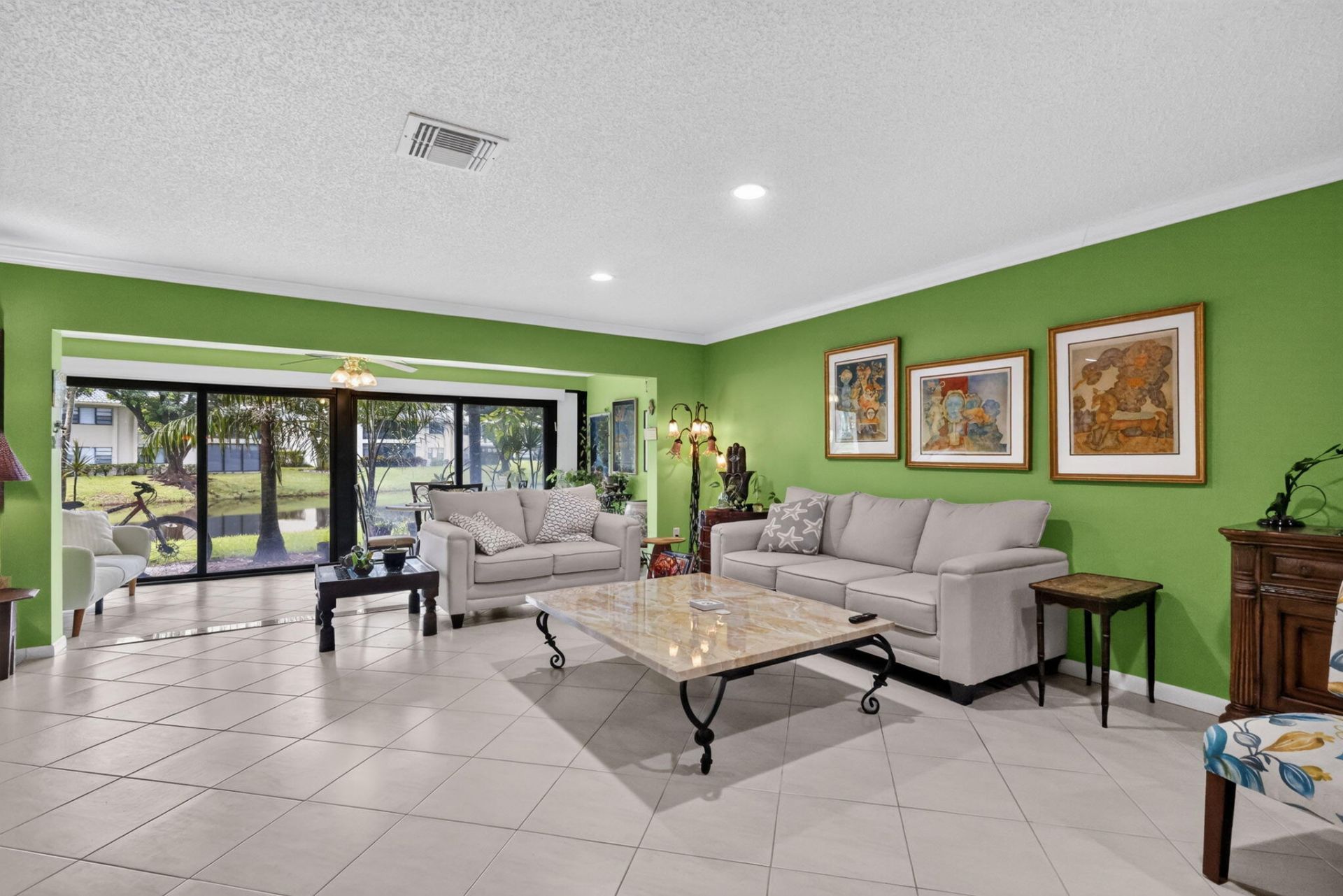 43 W Stratford Lane W, Unit B, Boynton Beach, FL 33436 Photo