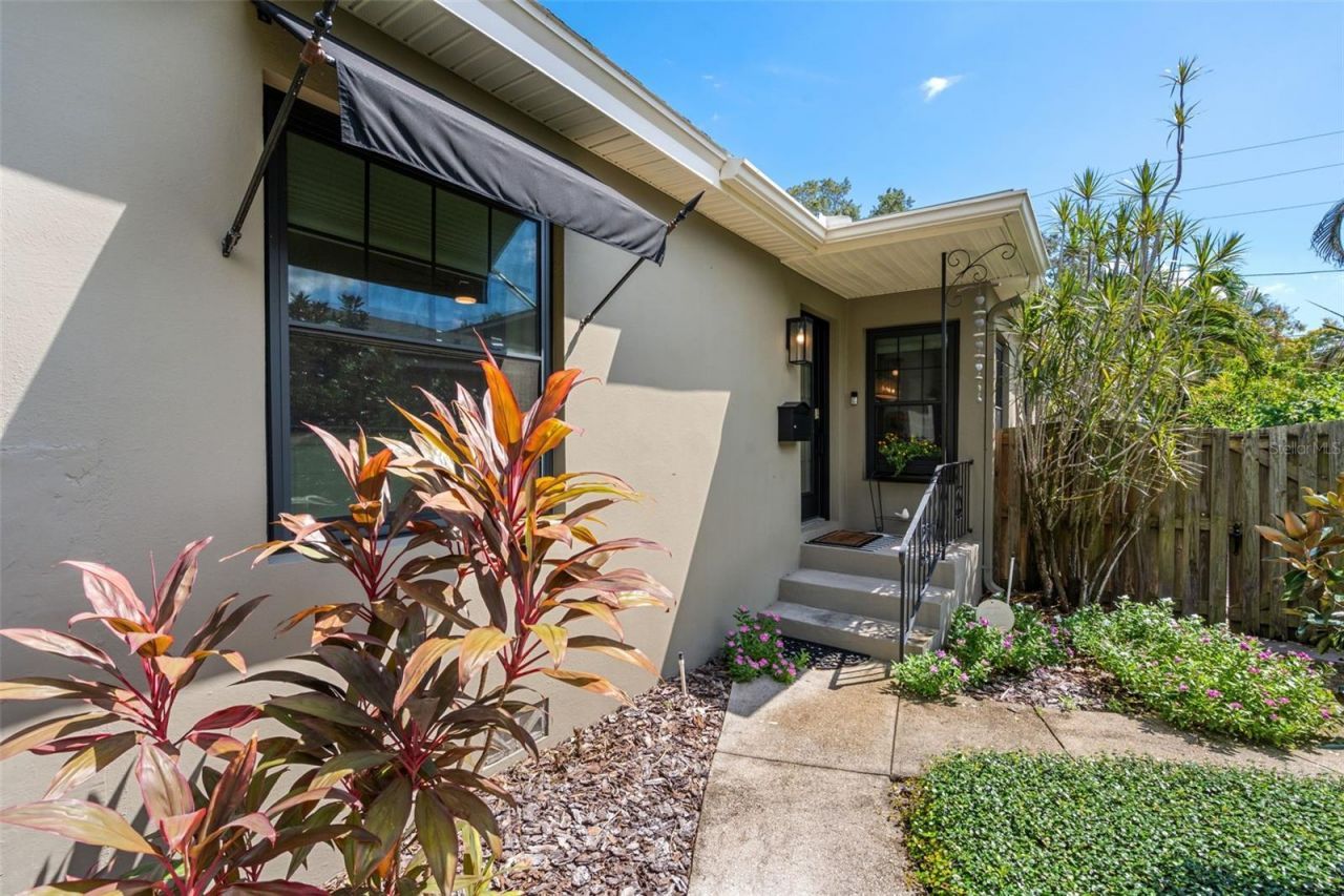 452 23rd Avenue N, Saint Petersburg, FL 33704 Photo
