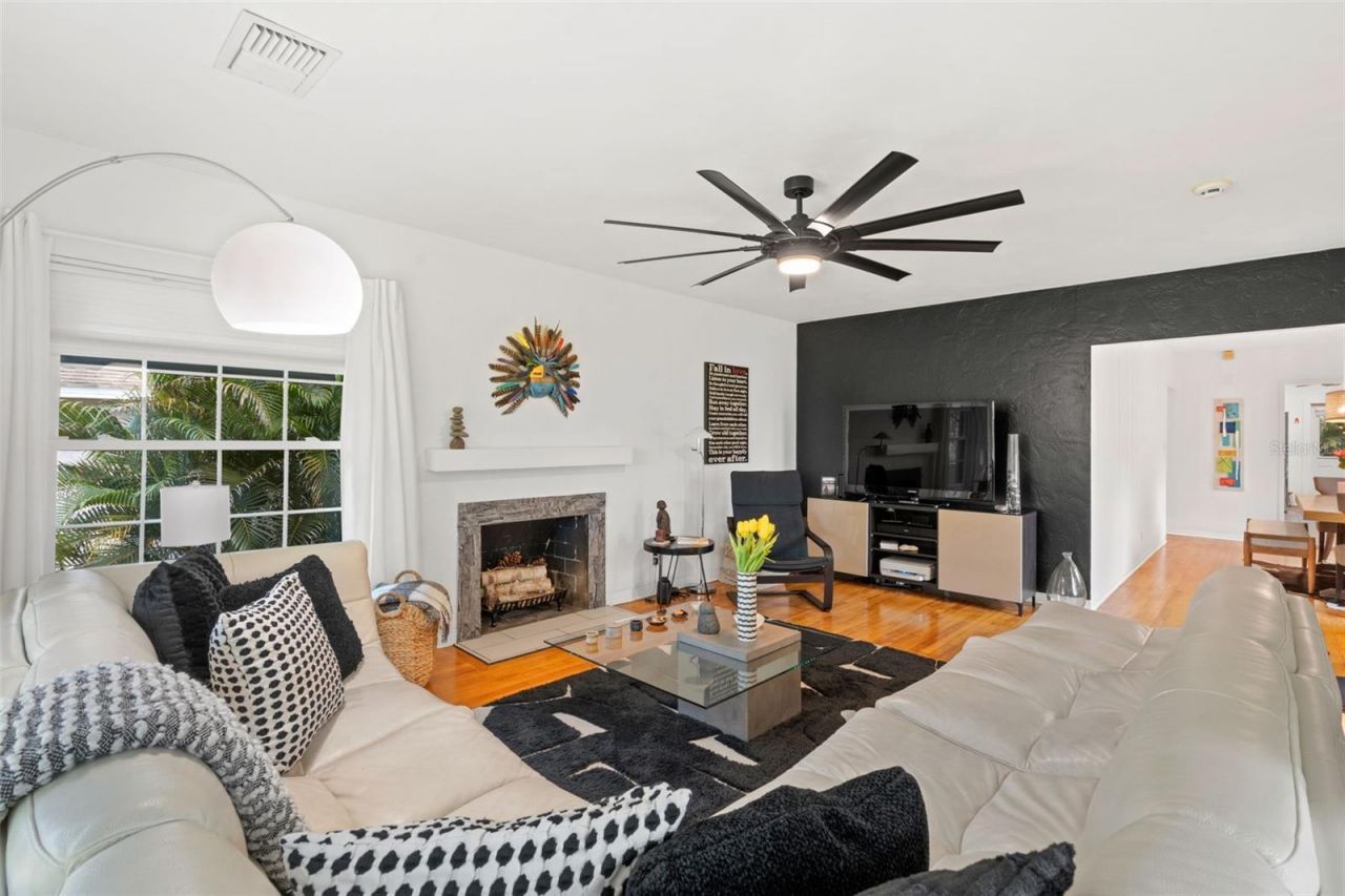 452 23rd Avenue N, Saint Petersburg, FL 33704 Photo