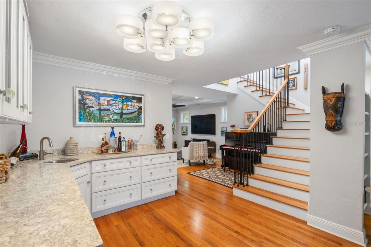 602 29th Avenue N, Saint Petersburg, FL 33704 Photo
