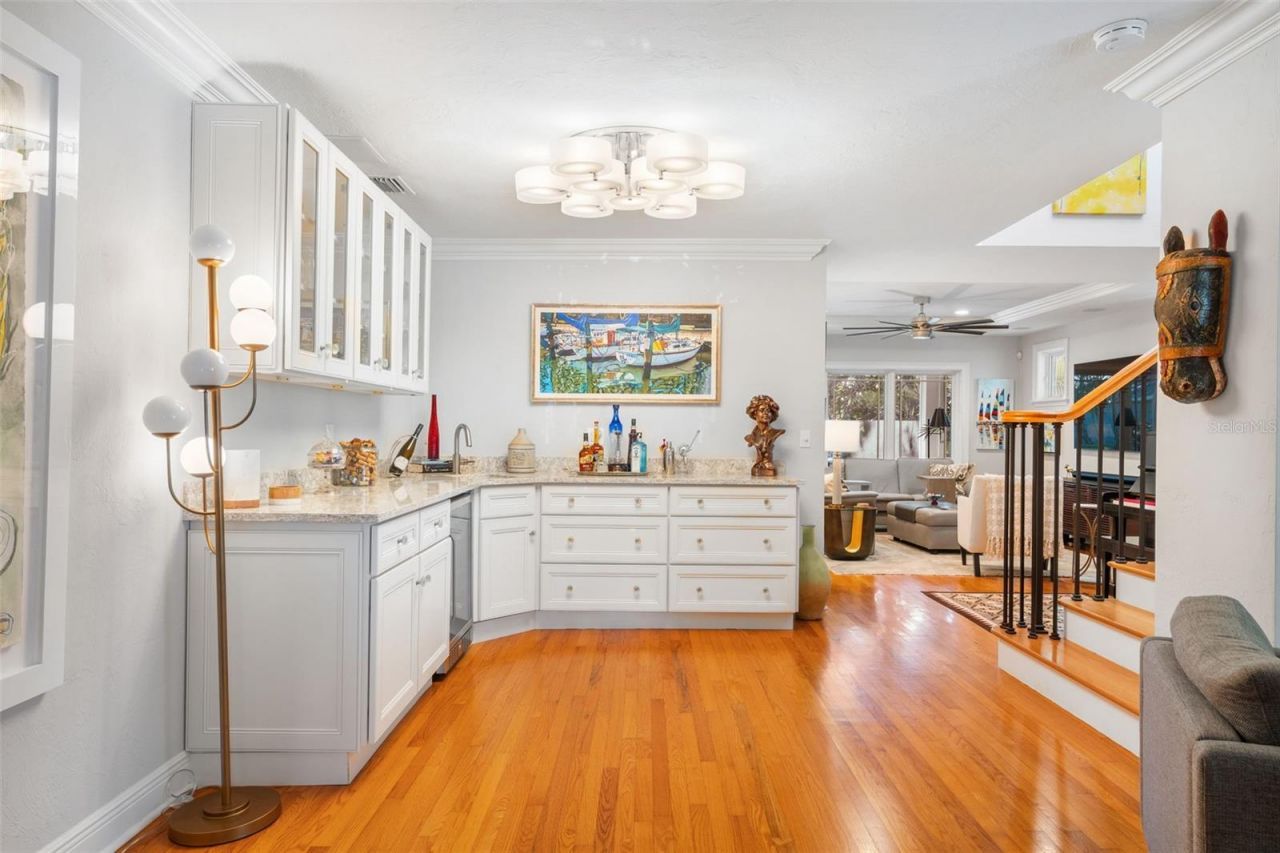 602 29th Avenue N, Saint Petersburg, FL 33704 Photo