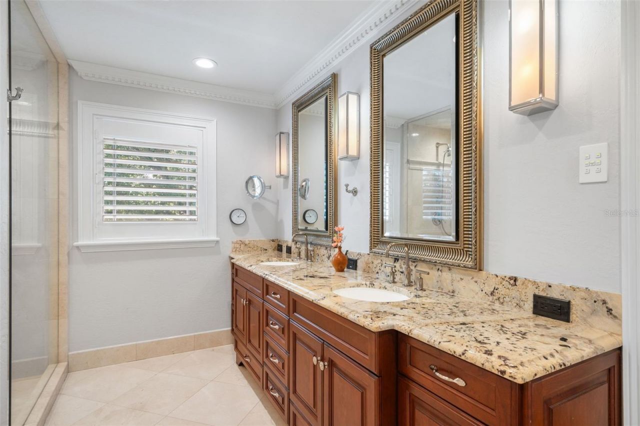602 29th Avenue N, Saint Petersburg, FL 33704 Photo