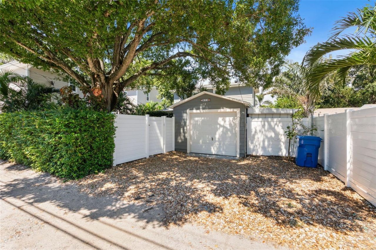 602 29th Avenue N, Saint Petersburg, FL 33704 Photo