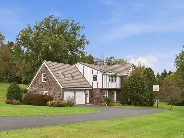 4601 Tucker Road , Syracuse, NY 13215