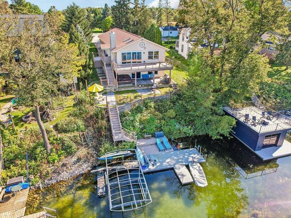 105 E Lake LANE, Colgate, WI 53017