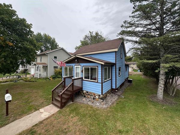 920 2ND STREET, Port Edwards, WI 54469