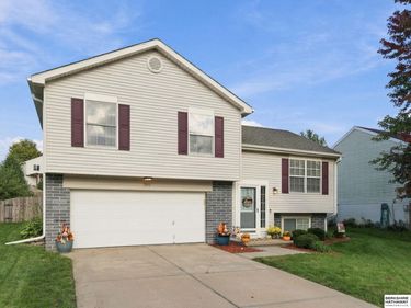7203 S 177 Street, Omaha, NE 68136