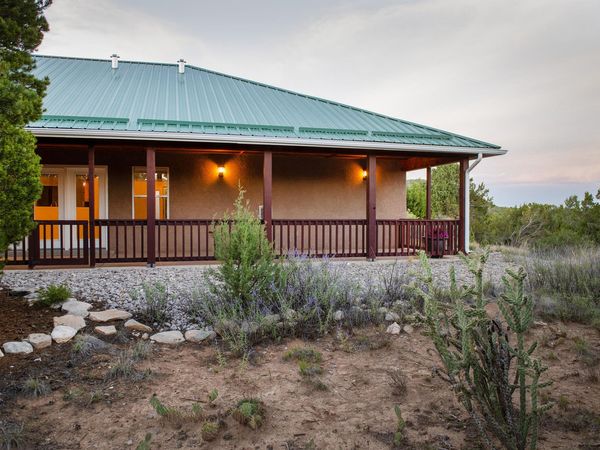 8 Monte Oso, Edgewood, NM 87015