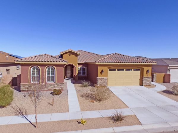 910 Jubilee Boulevard SW, Los Lunas, NM 87031