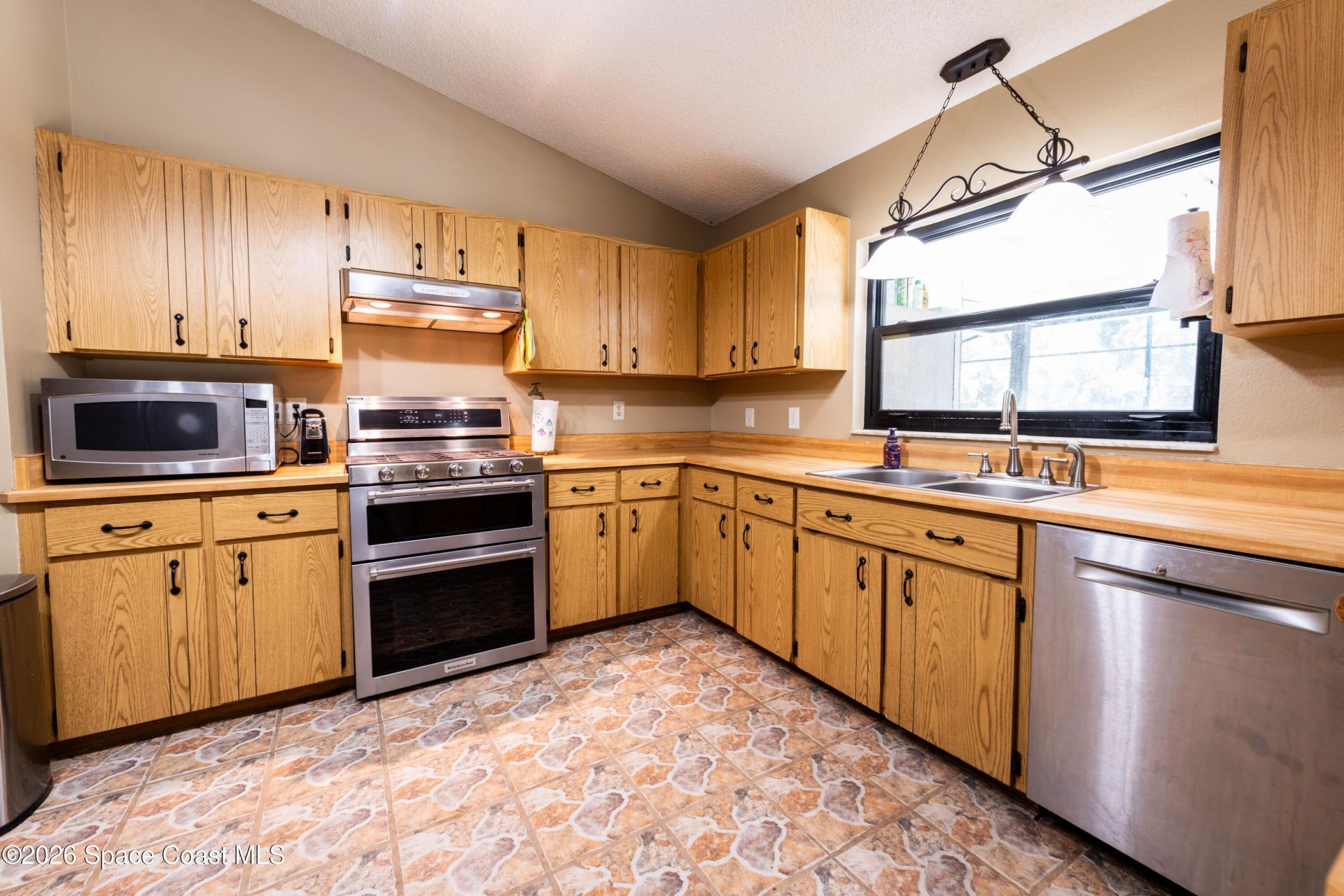 535 Rivers End Drive, Oak Hill, FL 32759 Photo