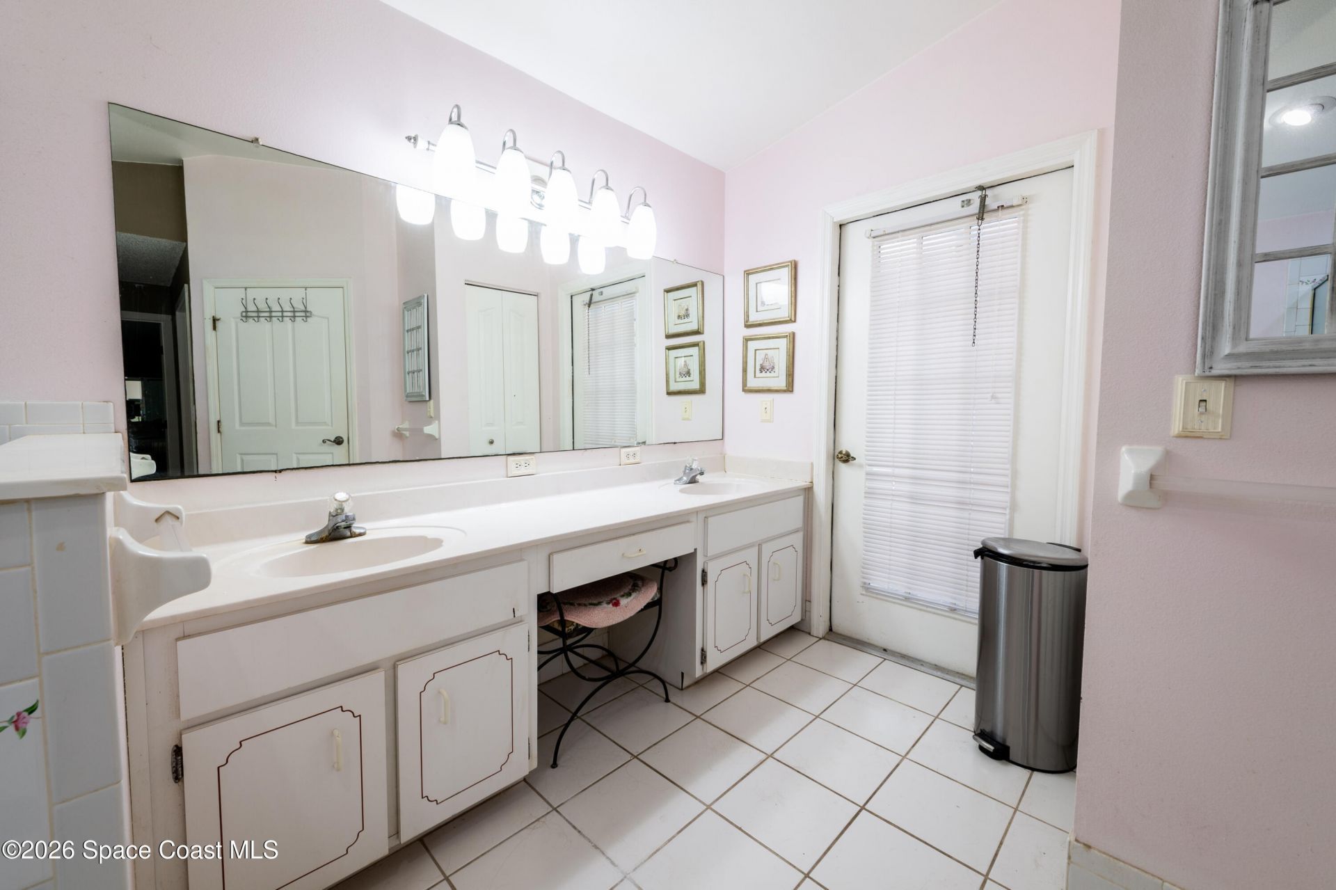 535 Rivers End Drive, Oak Hill, FL 32759 Photo