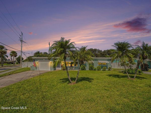 150 W Volusia Lane , Cocoa Beach, FL 32931