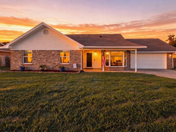11 Tanglewood Circle, Fort Walton Beach, FL 32547
