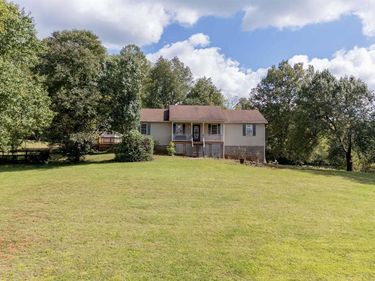 7467 ROBINSON RIVER RD , Rapidan, VA 22733